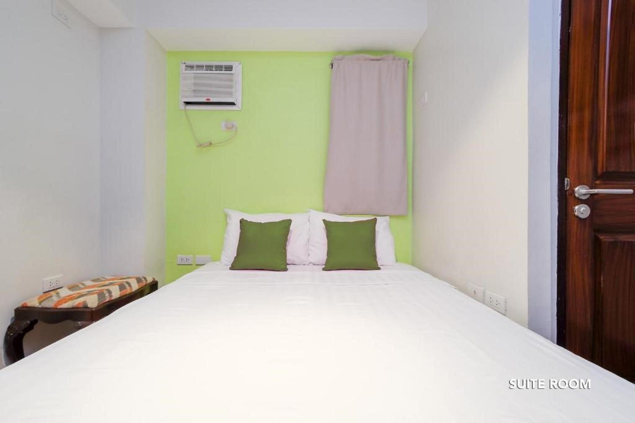 Myspace Hotel @Bgc Pasig City Buitenkant foto