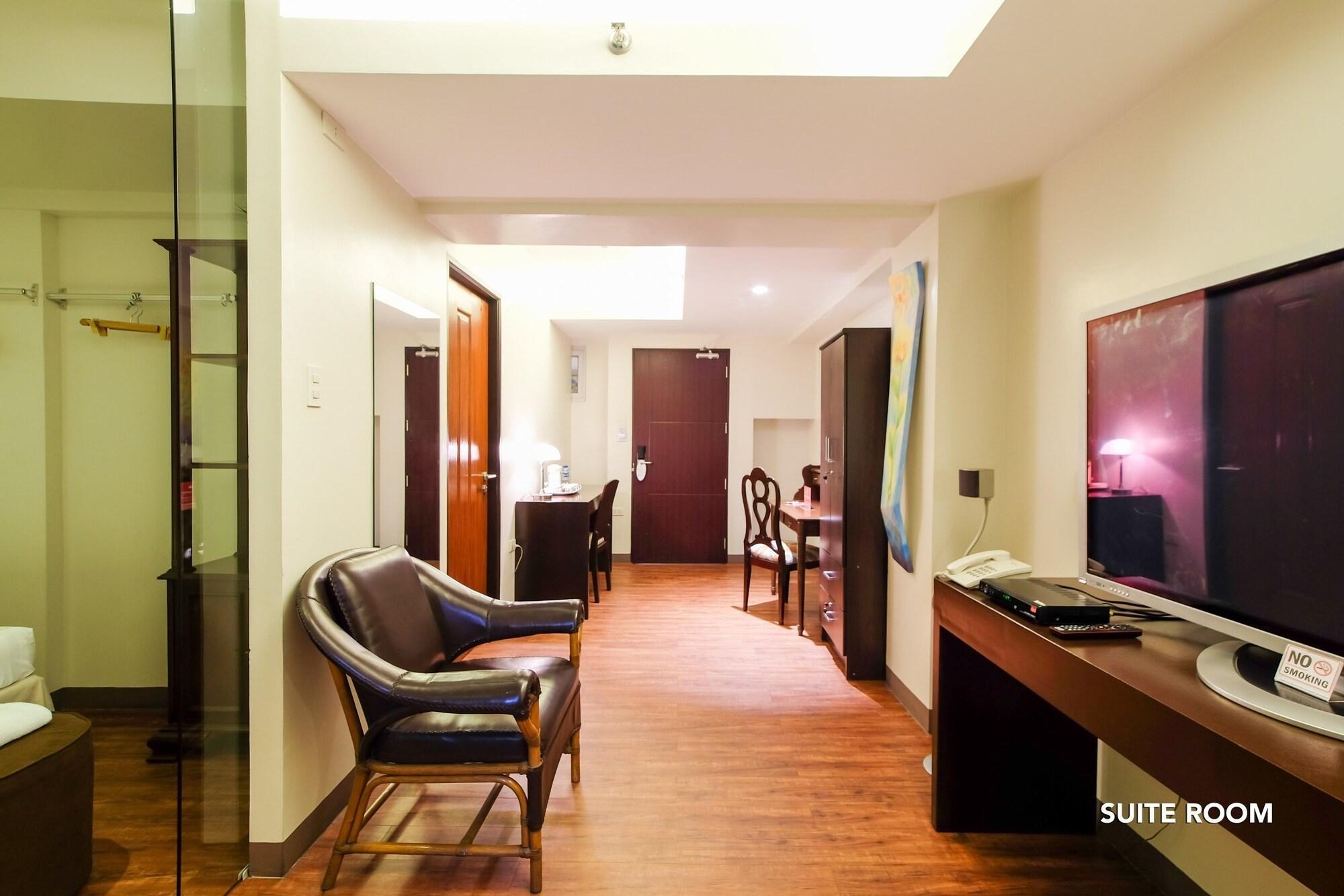 Myspace Hotel @Bgc Pasig City Buitenkant foto