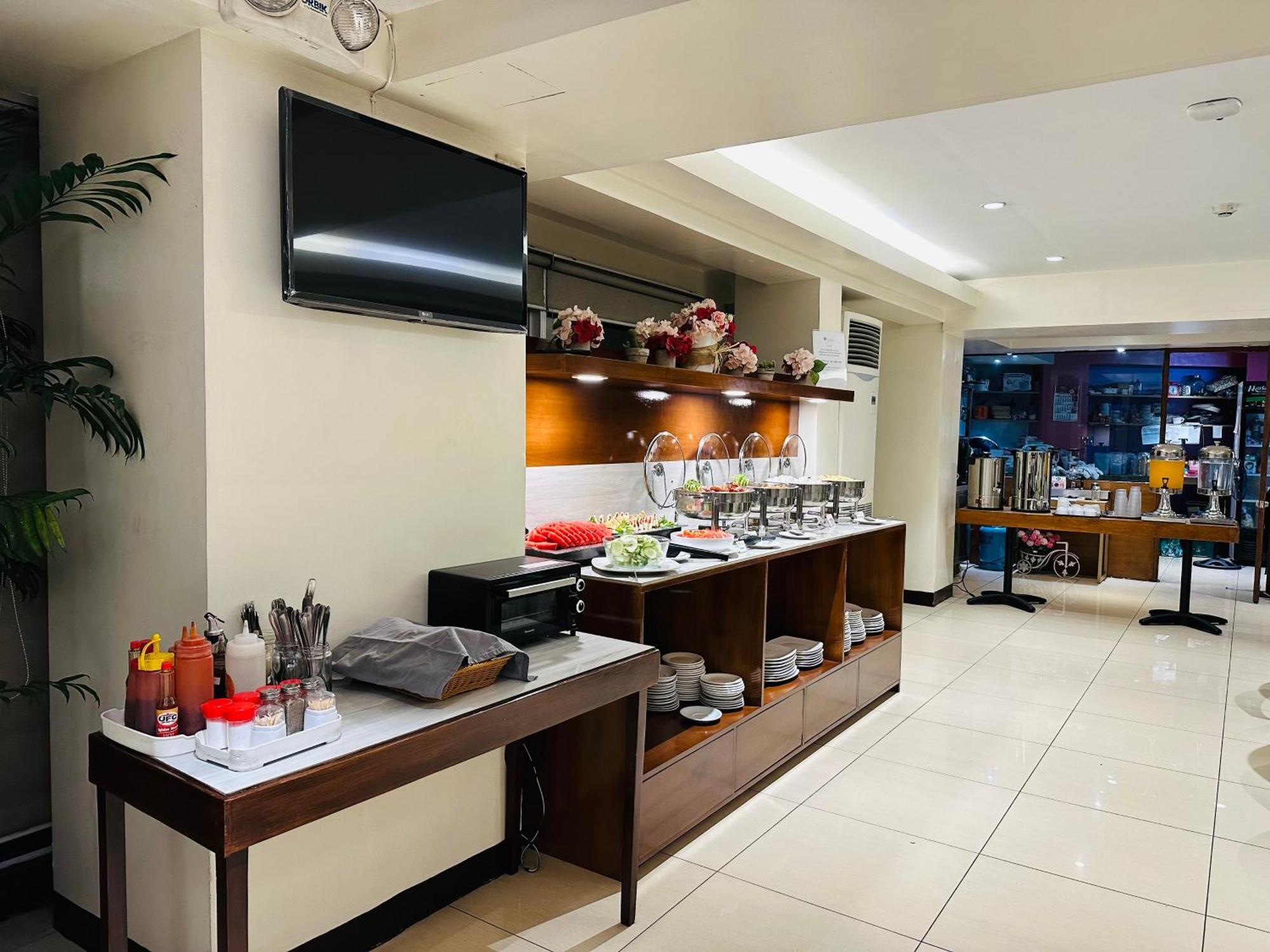 Myspace Hotel @Bgc Pasig City Buitenkant foto
