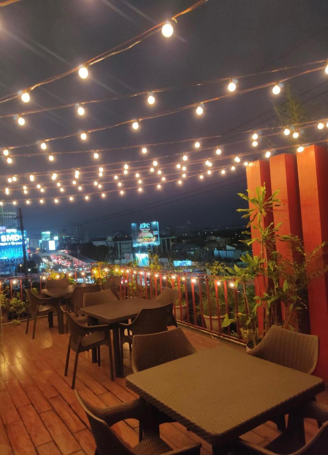 Myspace Hotel @Bgc Pasig City Buitenkant foto